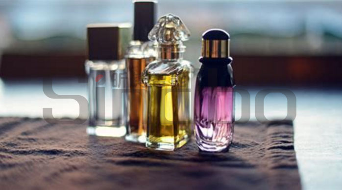 Data mining of essence and fragrance: analysis of perfume e-commerce sales strategy